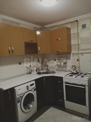 Satılır 1 otaqlı köhnə tikili 40 m², Qara Qarayev m., photo 10 from 13