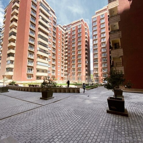 Satılır 5 otaqlı yeni tikili 390 m², 28 May m., photo 3 from 22