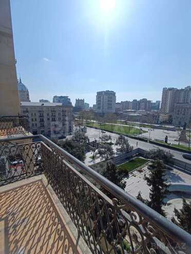 Сдаётся 1-комн. вторичка 40 м², м. Низами, photo 8 from 17