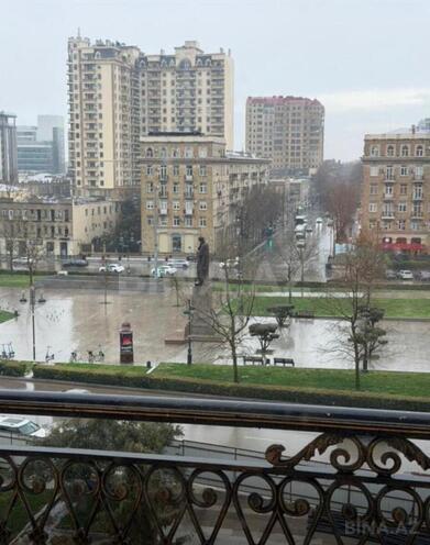 Сдаётся 1-комн. вторичка 40 м², м. Низами, photo 7 from 17
