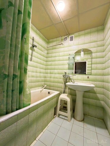 Продаётся 4-комн. вторичка 105 м², м. Нариман Нариманов, photo 9 from 19