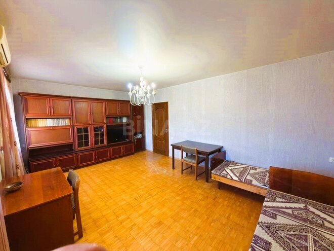 Продаётся 4-комн. вторичка 105 м², м. Нариман Нариманов, photo 12 from 19