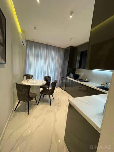 İcarəyə verilir 2 otaqlı yeni tikili 98 m², 8 Noyabr m., photo 13 from 30