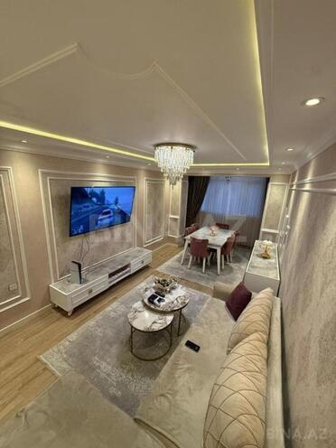 Satılır 2 otaqlı köhnə tikili 68 m², Nərimanov r., photo 1 from 12