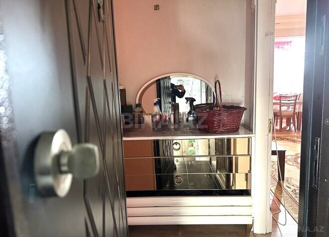 Продаётся 2-комн. вторичка 50 м², м. Мемар Аджеми, photo 1 from 14