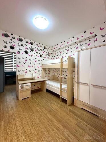 Продаётся 4-комн. новостройка 185 м², м. Низами, photo 11 from 23