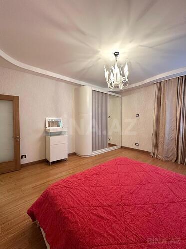 Продаётся 4-комн. новостройка 185 м², м. Низами, photo 8 from 23
