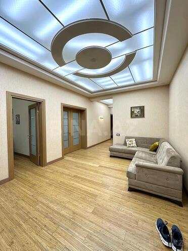 Продаётся 4-комн. новостройка 185 м², м. Низами, photo 15 from 23