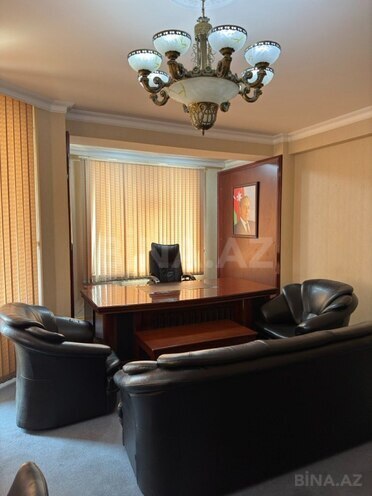 Продаётся 4-комн. новостройка 170 м², м. Элмляр Академиясы, photo 9 from 22