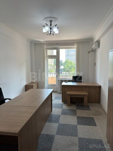 Продаётся 4-комн. новостройка 170 м², м. Элмляр Академиясы, photo 14 from 22