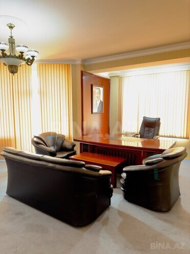 Продаётся 4-комн. новостройка 170 м², м. Элмляр Академиясы, photo 10 from 22