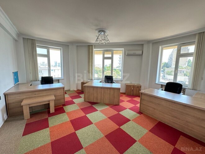 Продаётся 4-комн. новостройка 170 м², м. Элмляр Академиясы, photo 17 from 22