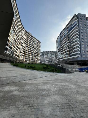 Продаётся 3-комн. новостройка 115 м², Бинагадинский р., photo 1 from 10