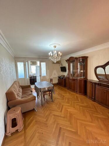 Satılır 4 otaqlı köhnə tikili 90 m², Memar Əcəmi m., photo 1 from 16