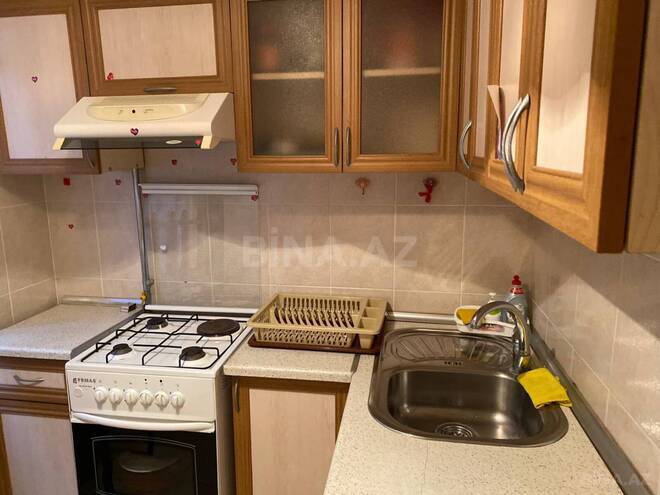 Продаётся 1-комн. вторичка 35 м², м. Элмляр Академиясы, photo 6 from 12