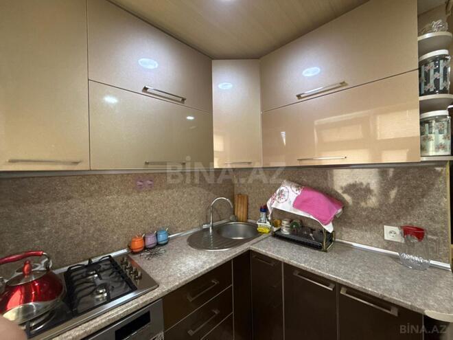 Продаётся 2-комн. вторичка 57 м², м. Нефтчиляр, photo 9 from 15