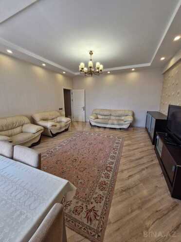 Сдаётся 3-комн. новостройка 135 м², м. Нариман Нариманов, photo 5 from 24
