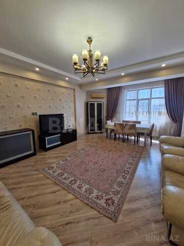 Сдаётся 3-комн. новостройка 135 м², м. Нариман Нариманов, photo 3 from 24