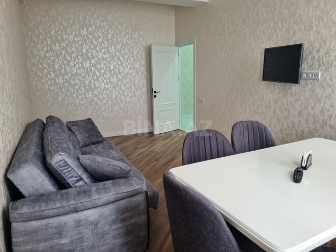 Сдаётся 2-комн. новостройка 85 м², м. 20 января, photo 4 from 11