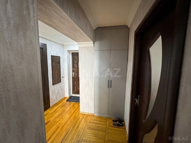 Satılır 2 otaqlı köhnə tikili 65 m², İnşaatçılar m., photo 6 from 11