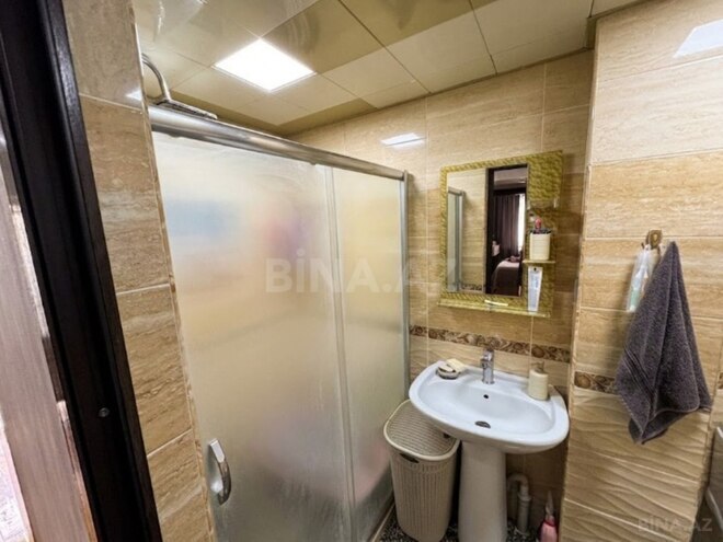 Satılır 2 otaqlı köhnə tikili 65 m², İnşaatçılar m., photo 9 from 11