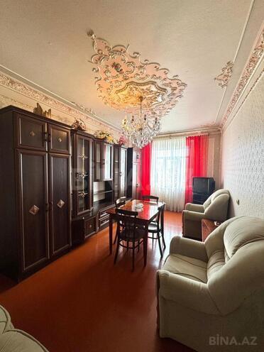 Satılır 3 otaqlı köhnə tikili 60 m², Həzi Aslanov m., photo 1 from 16