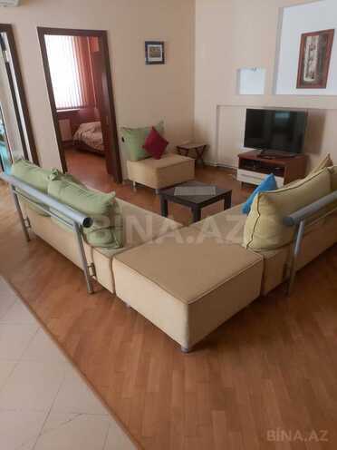 Продаётся 3-комн. новостройка 90 м², м. Элмляр Академиясы, photo 3 from 11
