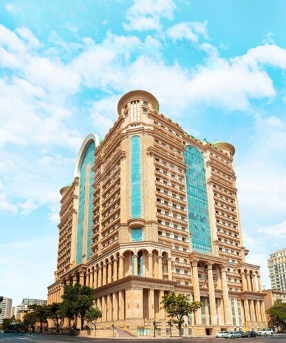 Продаётся 5-комн. новостройка 303 м², м. Элмляр Академиясы, photo 1 from 10