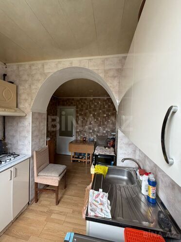Продаётся 2-комн. вторичка 45 м², м. Кара Караев, photo 6 from 10