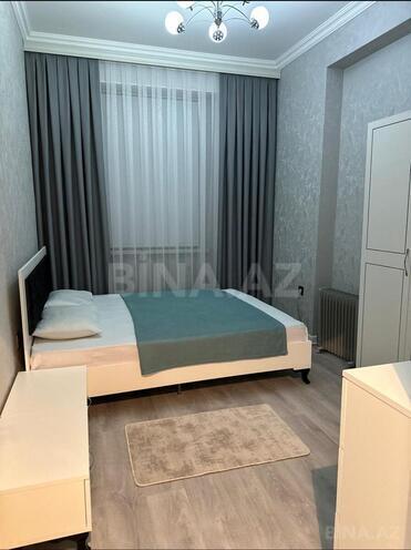 Сдаётся 2-комн. новостройка 70 м², м. Иншаатчылар, photo 3 from 14