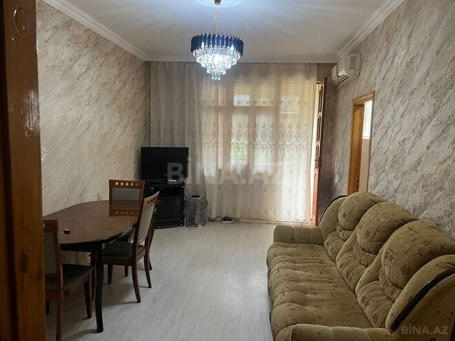 Сдаётся 2-комн. вторичка 45 м², м. Мемар Аджеми, photo 1 from 12