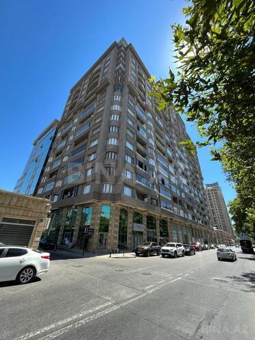 Продаётся 4-комн. новостройка 180 м², м. 28 мая, photo 1 from 17