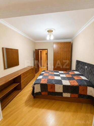 Продаётся 4-комн. вторичка 110 м², м. Ахмедлы, photo 10 from 21