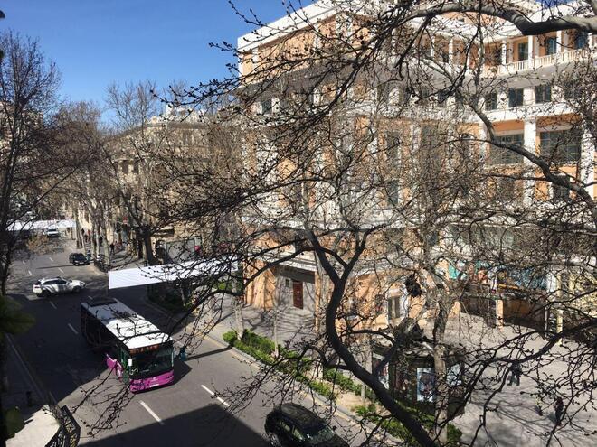 Сдаётся 3-комн. вторичка 110 м², м. Сахил, photo 1 from 18