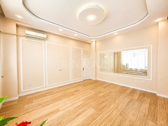 Продаётся 2-комн. новостройка 83 м², м. Кара Караев, photo 3 from 11