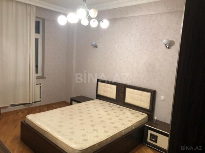 Сдаётся 2-комн. новостройка 90 м², м. Ази Асланов, photo 1 from 14