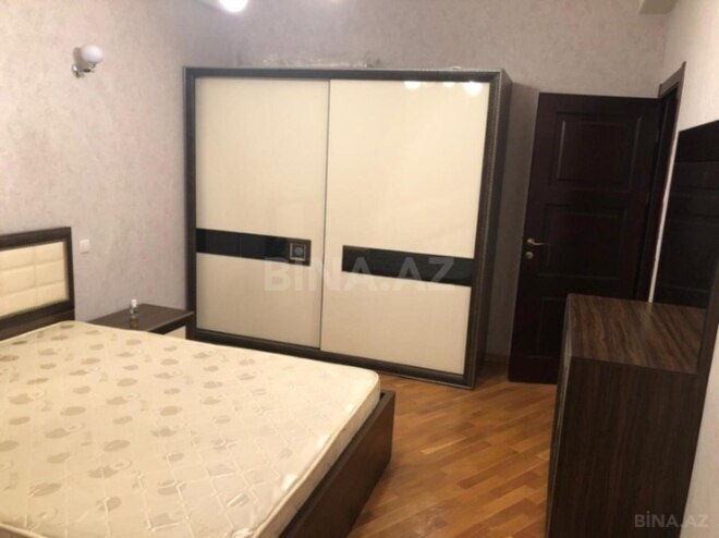 Сдаётся 2-комн. новостройка 90 м², м. Ази Асланов, photo 3 from 14