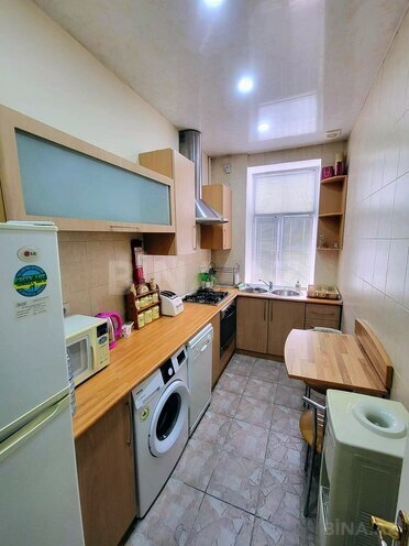 Satılır 2 otaqlı köhnə tikili 60.5 m², Sahil m., photo 8 from 12