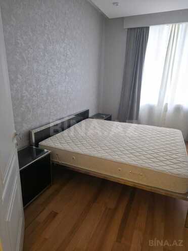Сдаётся 3-комн. новостройка 100 м², м. Низами, photo 7 from 17