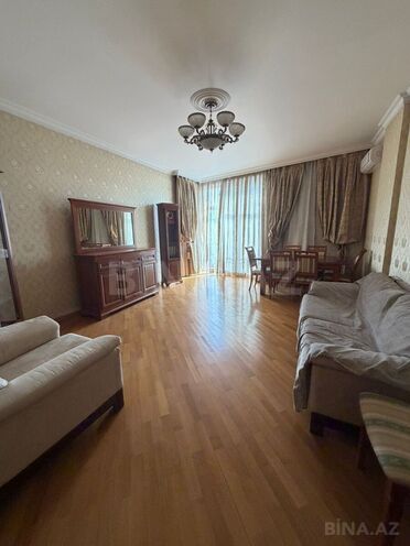 Сдаётся 3-комн. новостройка 140 м², м. Ахмедлы, photo 1 from 16