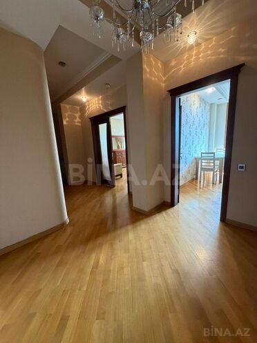Сдаётся 3-комн. новостройка 140 м², м. Ахмедлы, photo 12 from 16