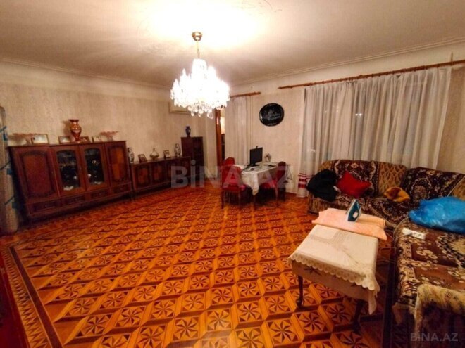 Продаётся 4-комн. вторичка 110 м², м. Нариман Нариманов, photo 1 from 11
