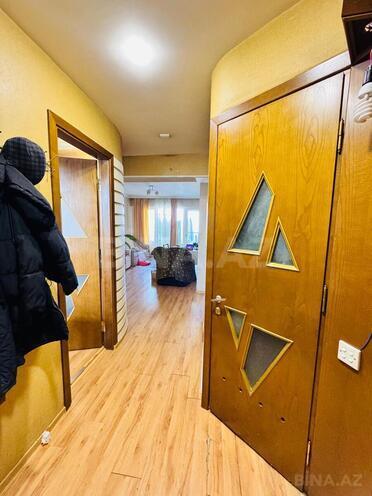 Satılır 4 otaqlı köhnə tikili 95 m², İnşaatçılar m., photo 3 from 12