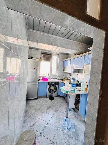 Satılır 4 otaqlı köhnə tikili 95 m², İnşaatçılar m., photo 8 from 12