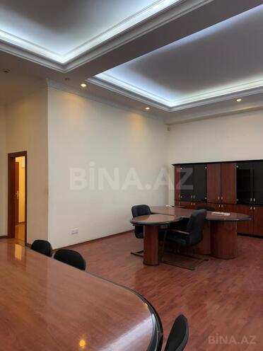 Сдаётся 7-комн. офис 205 м², м. Иншаатчылар, photo 4 from 30