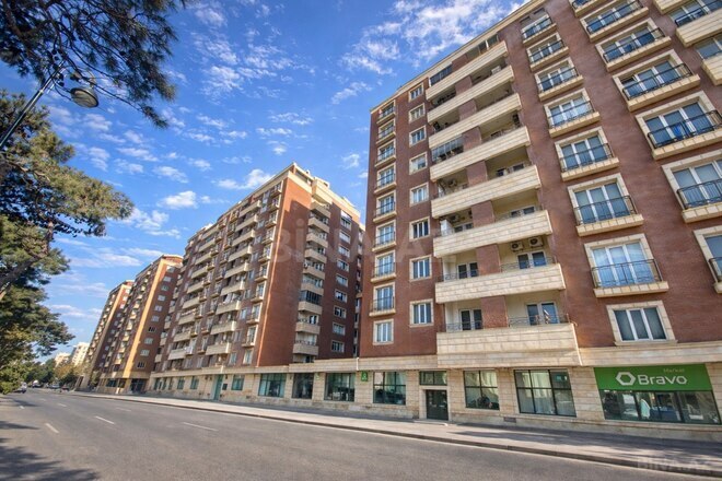 Продаётся 5-комн. новостройка 256 м², Насиминский  р., photo 1 from 24