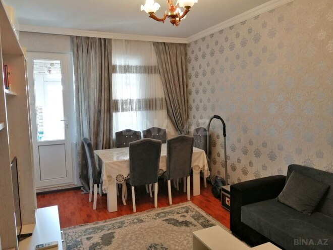 Продаётся 2-комн. вторичка 40 м², м. Иншаатчылар, photo 5 from 13