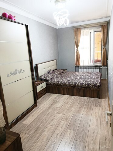 Продаётся 3-комн. вторичка 55 м², м. Гянджлик, photo 1 from 14