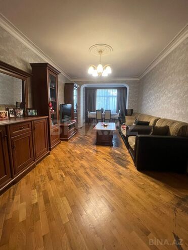 Satılır 3 otaqlı köhnə tikili 86 m², Gənclik m., photo 1 from 11