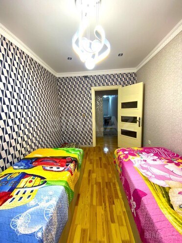 Продаётся 4-комн. вторичка 80 м², пос. Сураханы, photo 7 from 15